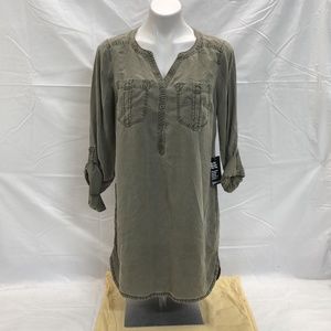 Express Womens Army Green Roll Tab Sleeve V Neck Denim Shirt Dress Size M NWT